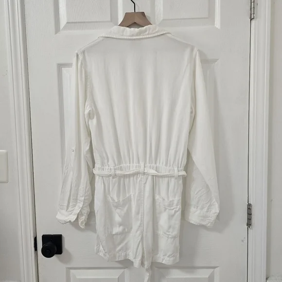 Pam & Gela White Cargo Romper Size M - Picture 6 of 7